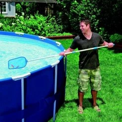Kit D'entretien De Piscines épuisette + Balai Intex -Ledepot Soldes Magasin kit entretien piscines epuisette balai intex 4