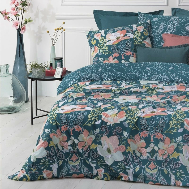 Parure De Lit Amelia Bleu Canard Et Motifs 240x220 Atmosphera 3 Parure De Lit Amelia Bleu Canard Et Motifs 240x220 Atmosphera